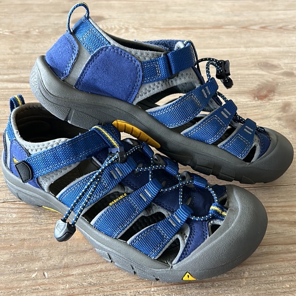 Keen Men’s Water Hiking Water Sandals - Picture 2 of 8